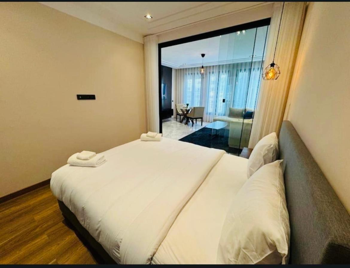 Les Joyeux Luxury Et Appartement *