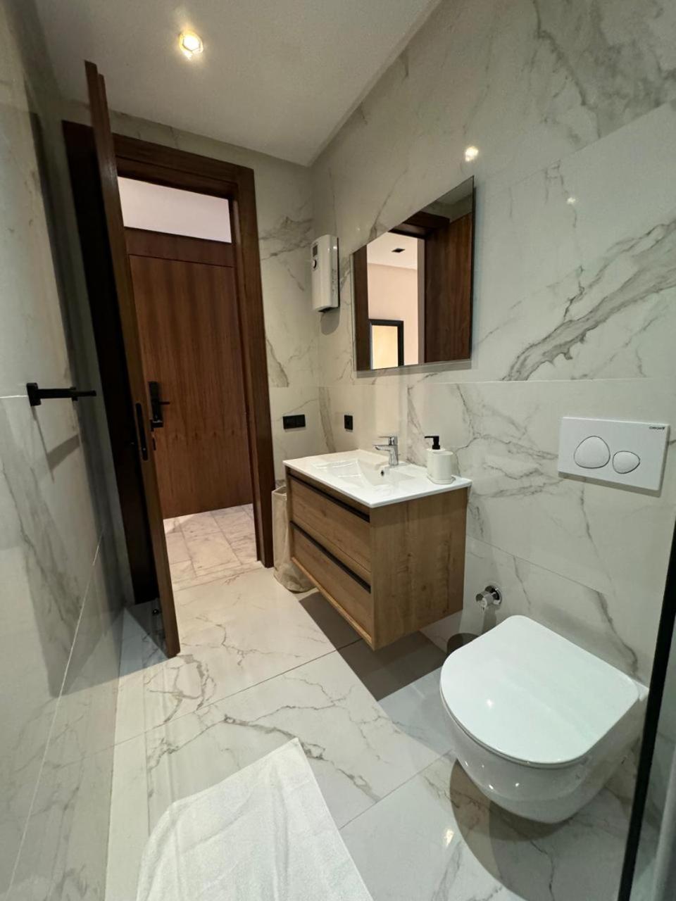 Appartement Les Joyeux Luxury Et Casablanca