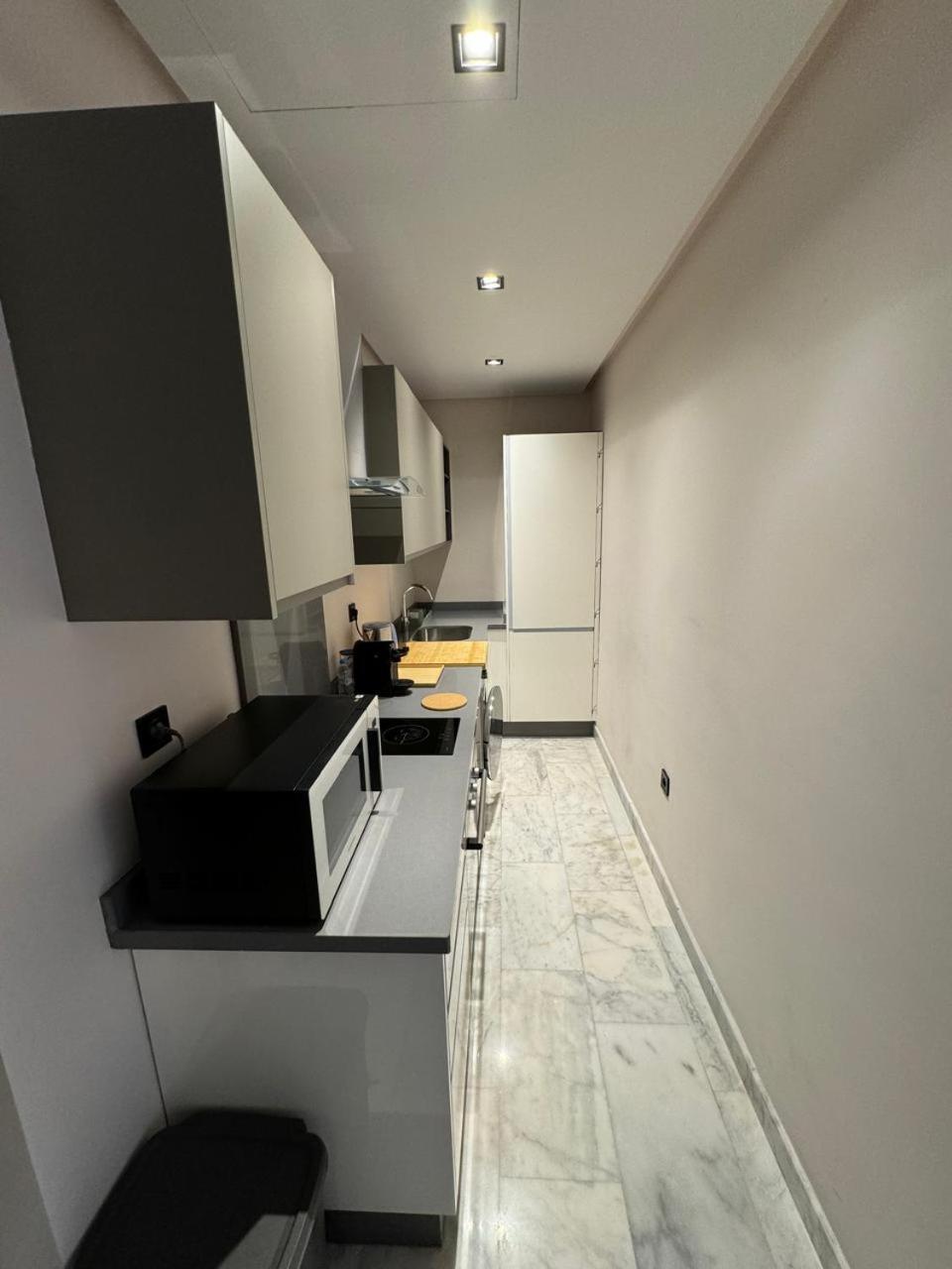 Apartment Les Joyeux Luxury Et *