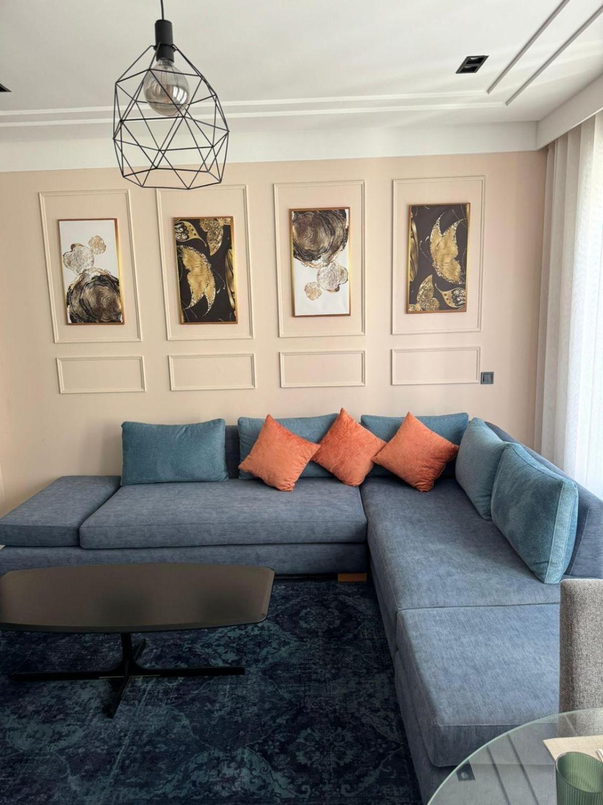 Apartment Les Joyeux Luxury Et Casablanca