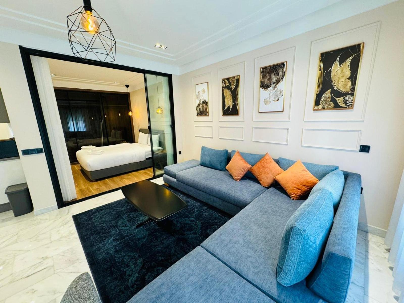 Apartment Les Joyeux Luxury Et