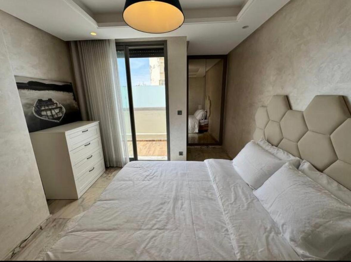 Apartment Les Joyeux Luxury Et Casablanca
